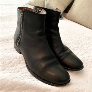 Frye Women's Carly Double Zip Boots - Black -7.5